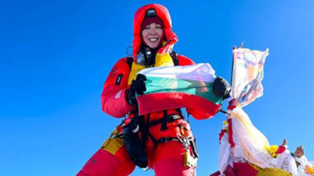 Силвия на Еверест: Изкачих го с цялата мъка на света