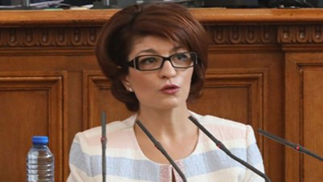 Десислава Атанасова: Рашковото МВР е подслушало над 1000 българи за три месеца