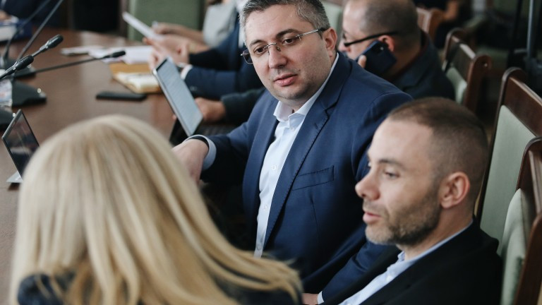 Караджов да пита супер вицепремиера Василев къде са парите за „Хемус“, препоръча Нанков