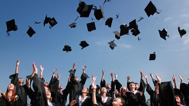 Общият брой на учащите в професионални училища и колежи във Варна е 10,9 хил.