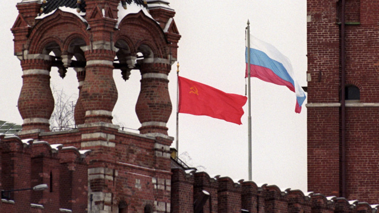 Русия обяви Ходорковски и Каспаров за чуждестранни агенти