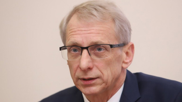 Активно се води дискусията за продължителността на учебната година. Това