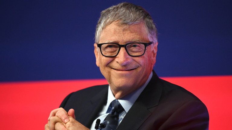 Бил Гейтс няколко пъти е загатвал, че предпочита смартфоните с
