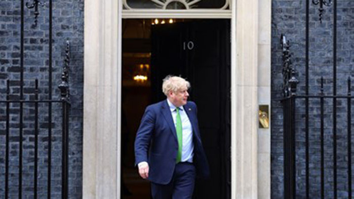 Британският премиер Борис Джонсън заяви пред парламента, че поема 
