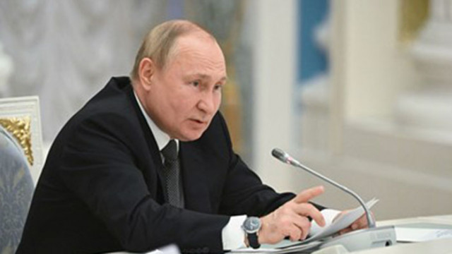 Руският президент Владимир Путин е изразил готовност да помогне за