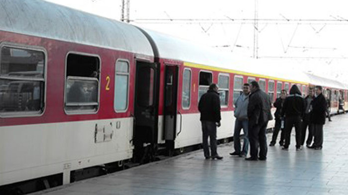 Първият влак с украински бежанци тръгва утре в 10 30 от