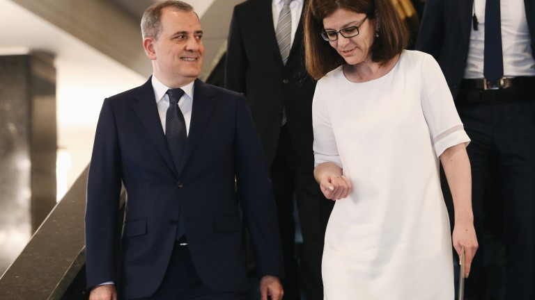 Азербайджан е в готовност да доставя в пълен обем договорените