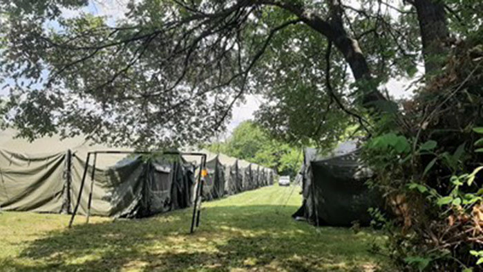 Как изглежда палатковия лагер в Сарафово, който чака украинските бежанци (СНИМКИ)