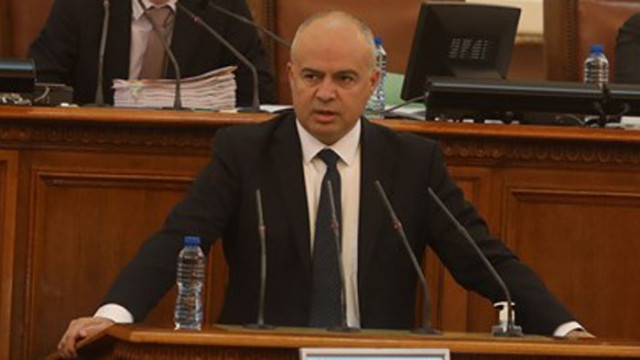 БСП в лицето на Георги Свиленски се помоли на депутати