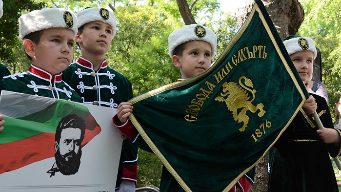 Варна отдаде почит на Христо Ботев и загиналите за национално освобождение