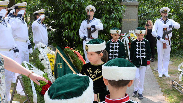 Варна отдаде почит на Христо Ботев и загиналите за национално освобождение