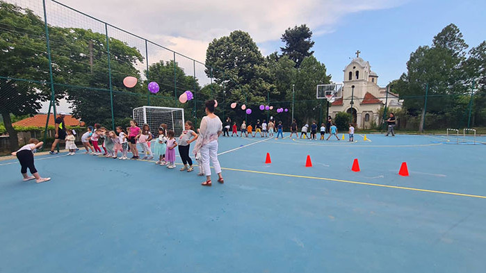 В село Звездица откриха обновеното игрище