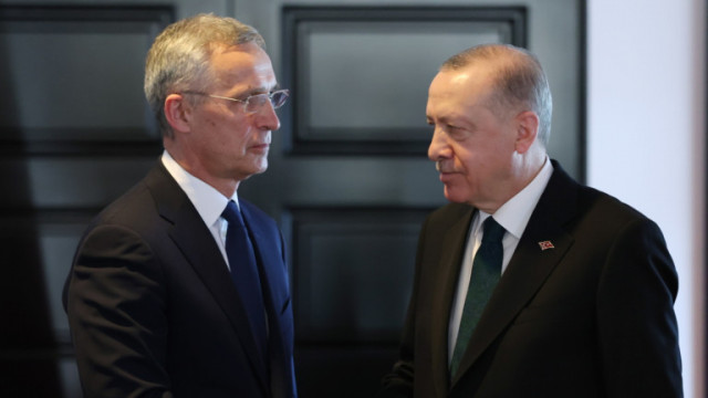 Президентът на Турция Реджеп Ердоган коментира в телефонен разговор с генералния секретар на НАТО Йенс