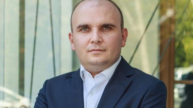 Евродепутатът на ДПС Илхан Кючюк отново беше избран за съпредседател на АЛДЕ