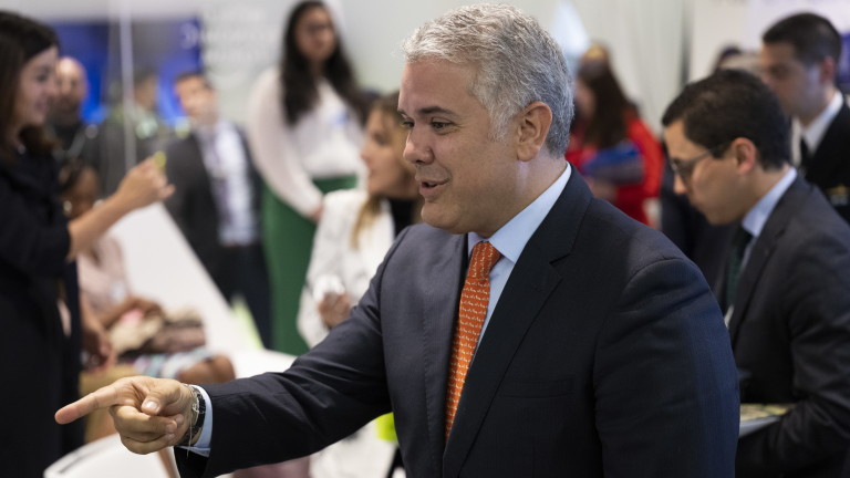 Върховният съд наложи петдневен домашен арест на колумбийския президент Иван