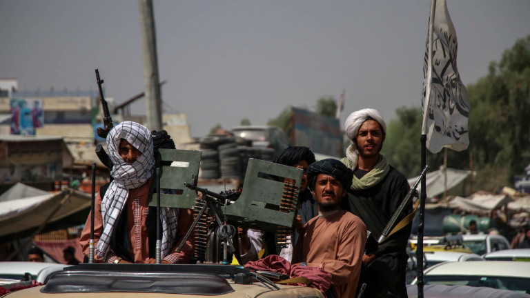 Талибаните приканват бившите управляващи да се завърнат в Афганистан
