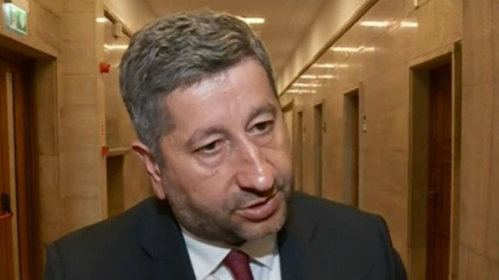 Докрай верни на партията: Христо Иванов остава в коалицията, подкрепя Рашков за КПКОНПИ