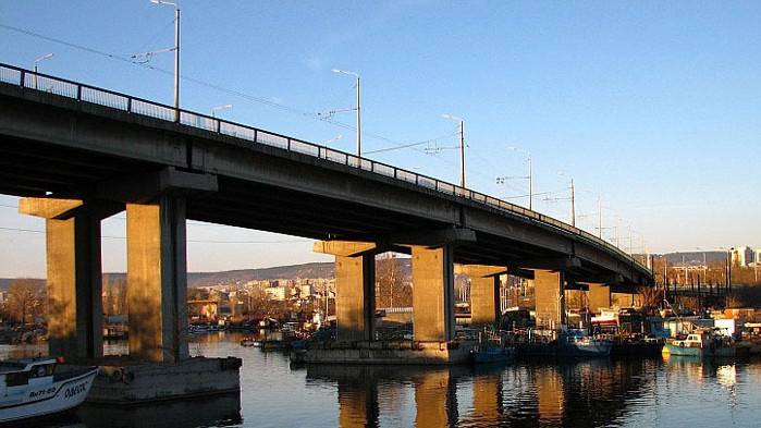 71-годишен жител на кв. Галата е спасен снощи, минути след