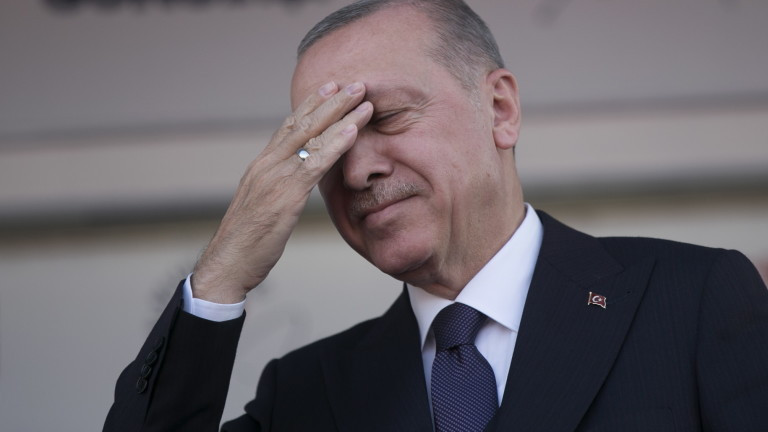 Ердоган с призив към Гърция: Да се опомни, вместо да мечтае