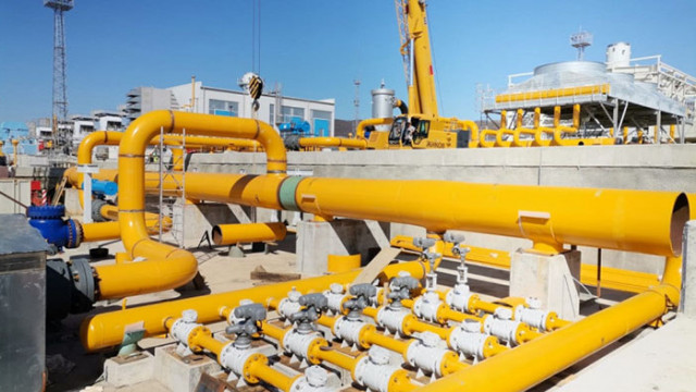 КЕВР: Все още няма подписан договор за доставка на американски втечнен газ