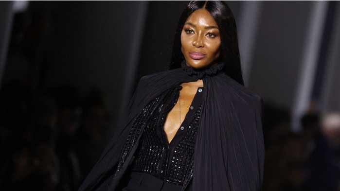 Проверка за дискриминация започва на летище София след сигнал на Наоми Кембъл