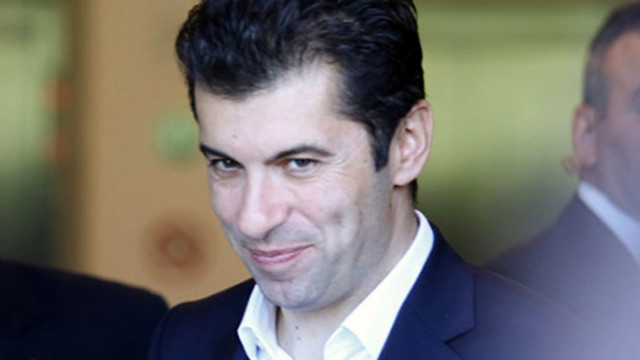 Думите на премиера будят недоумение защото противниците му в парламента