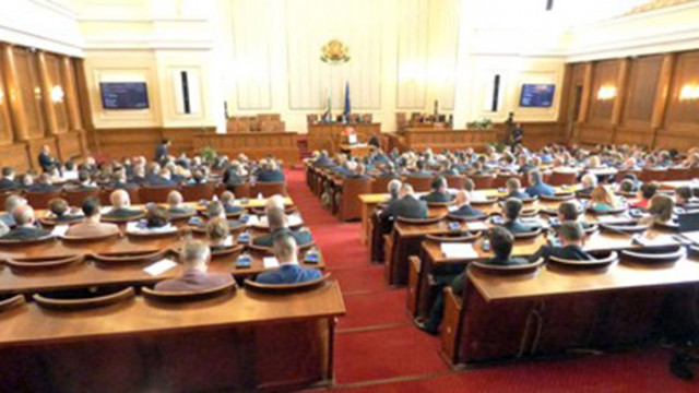 Демократична България са единствените участници от управляващата коалиция които се