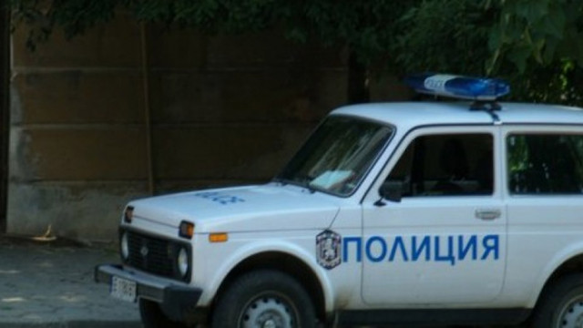 Криминалисти от ОДМВР Варна задържаха трима за отвличане и побой на