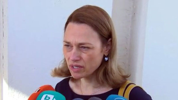 Ива Митева чула, че депутати от ИТН ще се обърнат при вота на недоверие