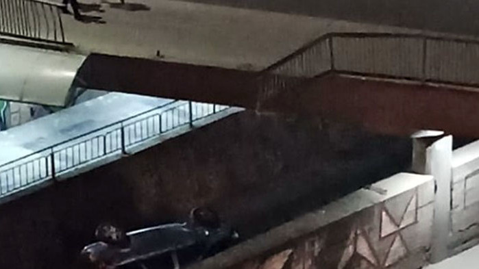 След инцидент на варненски булевард, кола се озова в отводнителен канал