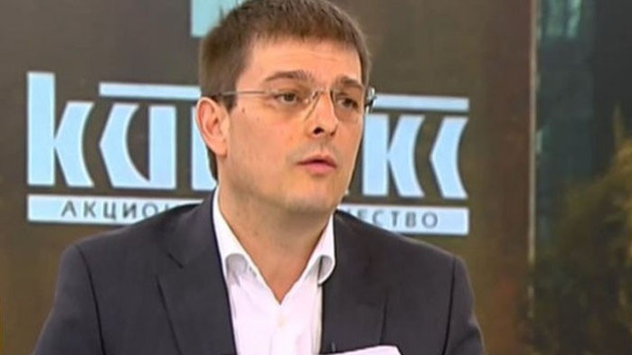 Бившият шеф на „Кинтекс“: Корнелия Нинова отива на съд по Наказателния кодекс