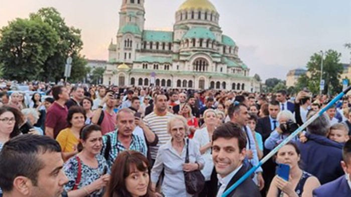 От Фейсбук профила на Младен Шишков, депутат от ГЕРБ: За