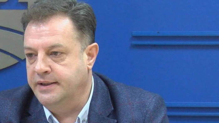 Правителството и местната власт сме в една лодка, не трябва