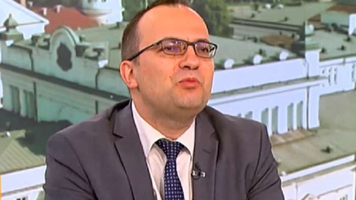 Той не го казва, но ми се струва, че президентът