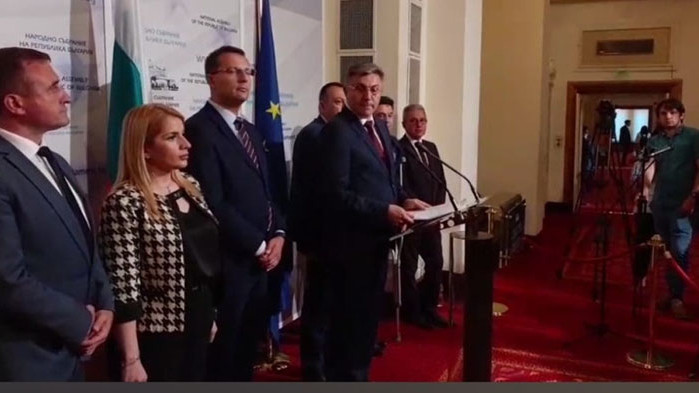 Карадайъ: Внесохме в НС предложение за приемането на Северна Македония в ЕС