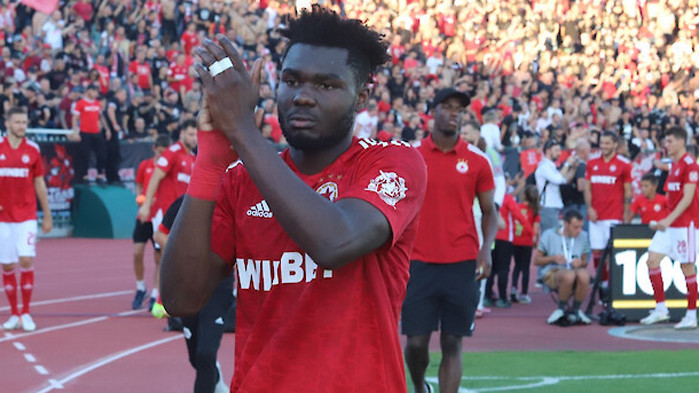 Сагата около ЦСКА и Жорди Кайседо продължава, а агентът на