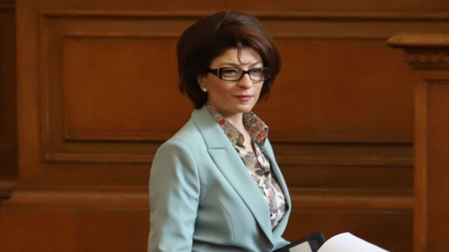 Десислава Атанасова към ПП: По-внимателно с думите и дестинациите!
