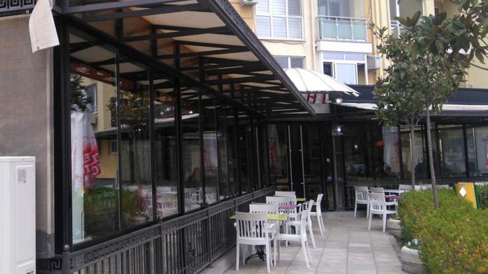 В цяла Европа свалиха ДДС за ресторанти само в България искат да го вдигнат
