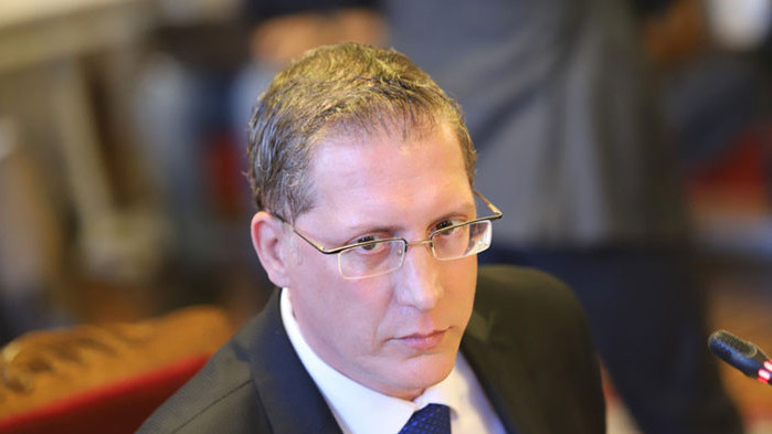 ПП отново тълкуват Конституцията: Радев трябвало да ги покани, когато на тях им е удобно