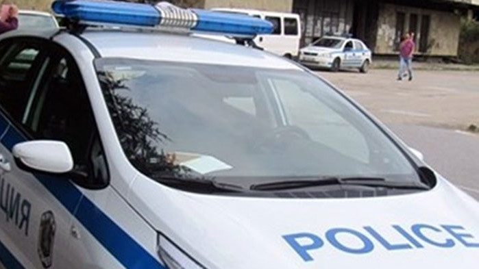 Двама души са загинали на място при тежка катастрофа в