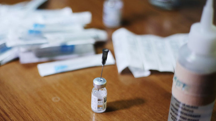 Спират онлайн регистрацията за ваксинация срещу COVID-19