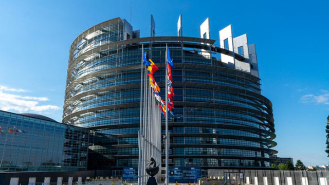 ЕС и НАТО подкрепят България за решението да изгони 70