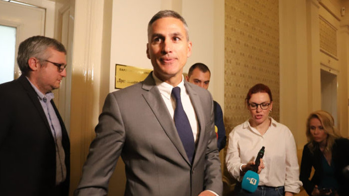 Гюров: Всички процедури по експулсирането на руснаците са спазени