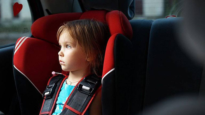 Извадиха четири полуприпаднали деца на възраст между три и осем