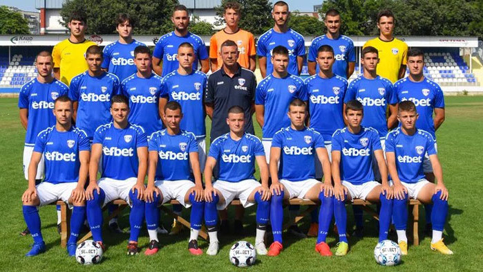 Спартак II (Варна) се раздели с цяла единадесеторка