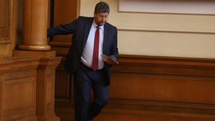 Демократична България“ е готова да опита да състави правителство с