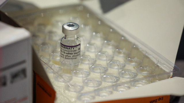 САЩ разрешиха на Pfizer да ваксинира лица под 16-годишна възраст