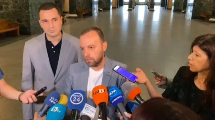 Семерджиев с три обвинения - за причинена смърт, употреба на наркотици и фалшива шофьорска книжка
