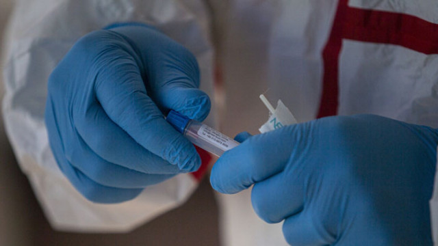 ВМРО настояват спешно да се върнат безплатните PCR-и и антигенни тестове за COVID-19