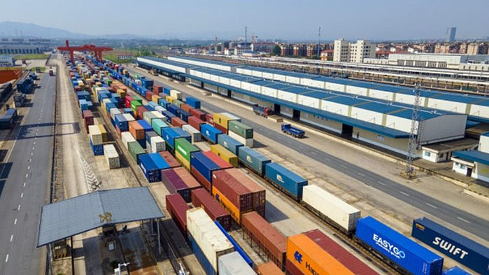 В Германия пристигна 10-хилядният влак по линията Китай - Европа